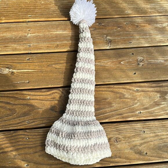 5 for $25 Knitted kids long toboggan - Picture 2 of 8